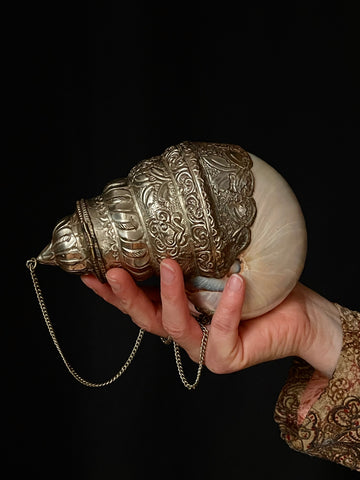 Antique Decorative Nautilus Shell Bag Purse: C1920 Indonisia