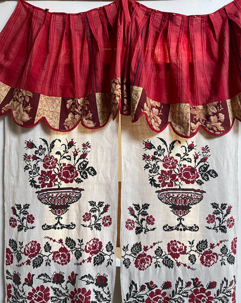 French Pink and Red Striped Ticking Pelmet with Chintz Border: C19th France