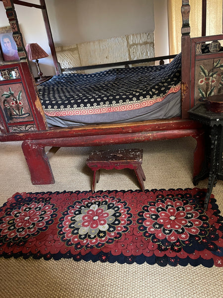Antique Folk Art ‘Penny Rug’ Table Runner Wallhanging: C1900 Europe