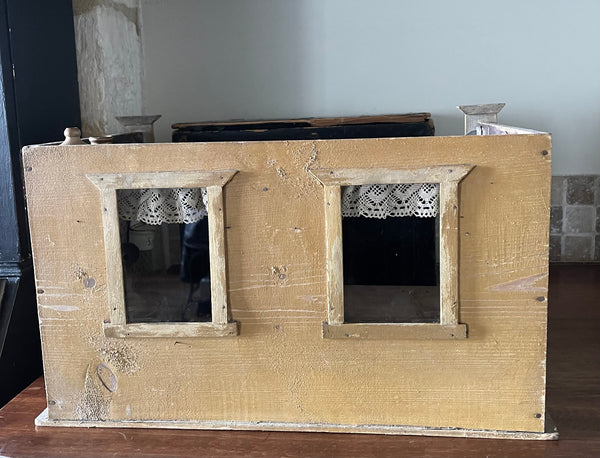 Antique German Folk Art Dolls House Box Kitchen Diarama: C18th Germany