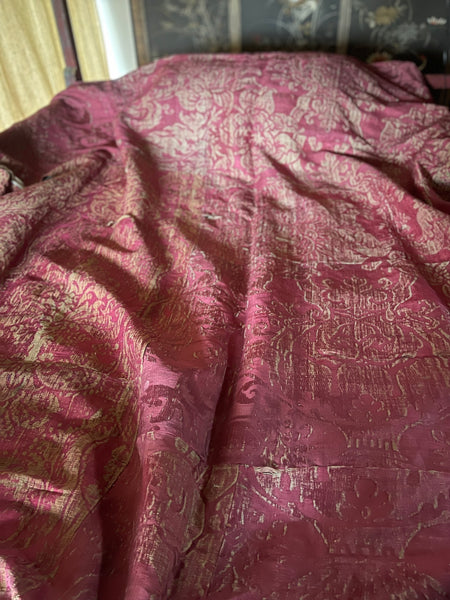 Italianate Silk Brocade Bedcover or Wallhanging: C17th Italy