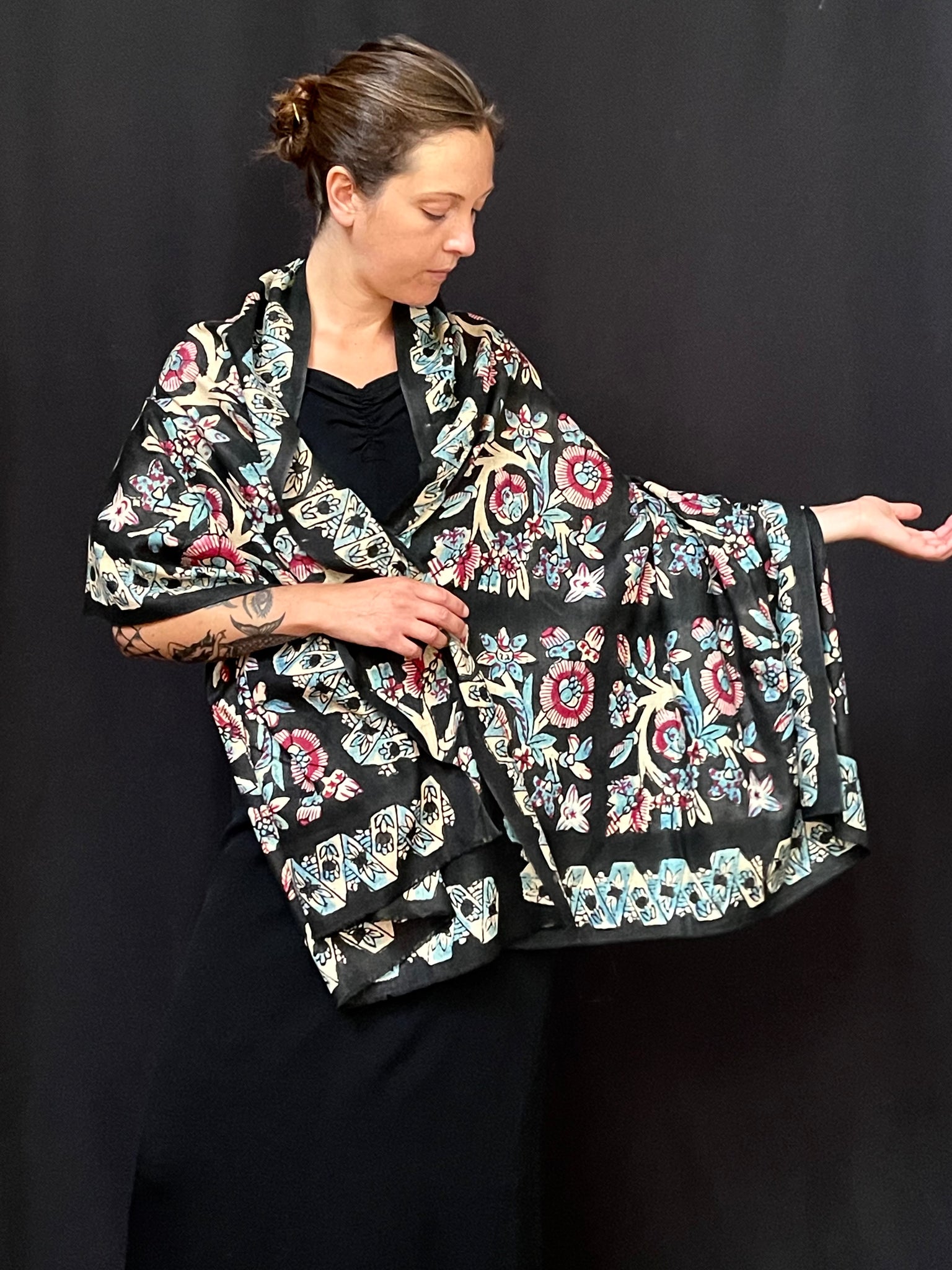 Traditional Block Print Shawl or Boçha Cover: C1900 Kandilli,  Istanbul, Turkey