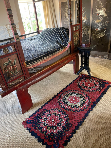 Antique Folk Art ‘Penny Rug’ Table Runner Wallhanging: C1900 Europe