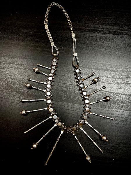 Stunning Vintage Handmade Silver Necklace: C20th India