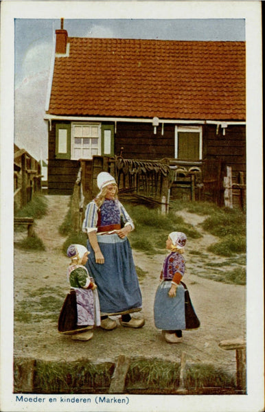 Antique Dutch Traditional Costume Block Print Chintz Child’s Bonnet: C19th Marken, Holland