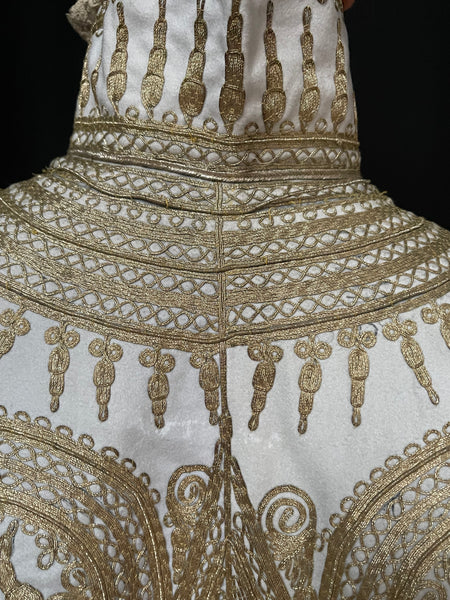 Item details:
Fine Antique Ottoman Gold Embroidered Cape: C19th century.