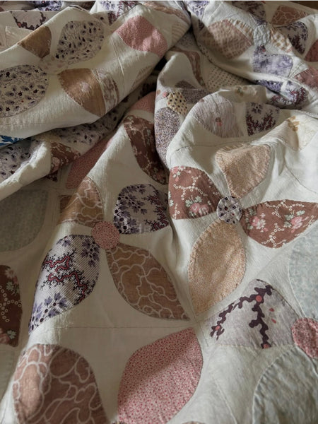 Antique Handmade ‘Orange Peel’ Patchwork Quilt: C19th England
