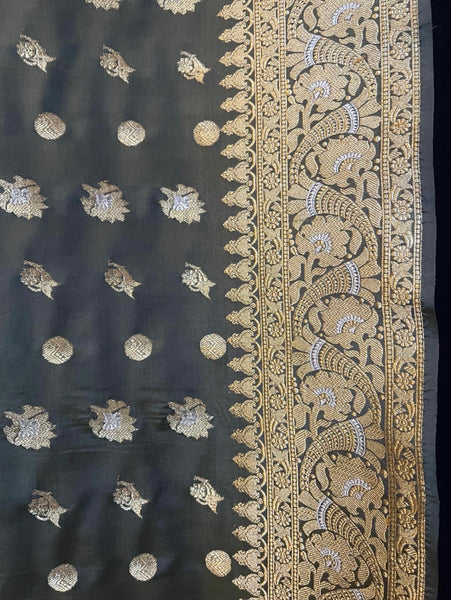 Antique Olive Green & Gold Traditional Silk Brocade Sari: C20th India