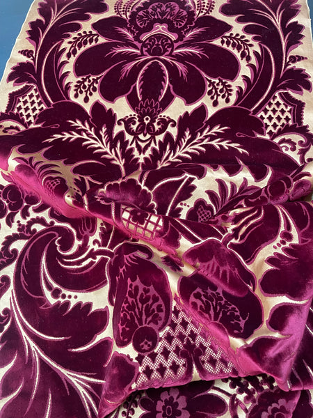 Rare Antique Cut Silk Velvet Panel Handmade Venetian Ciséle: 17th Century, Venice, Italy