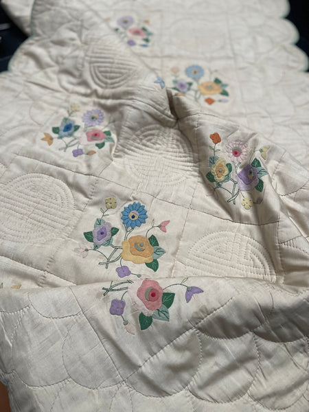 Pretty Handmade Silk Quilt with Appliquéd Floral Motifs: C1930 China for Export to Europe