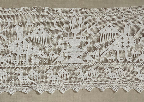Untitled Antique Filet Lace Valance with Birds & Vases: C19th Europe