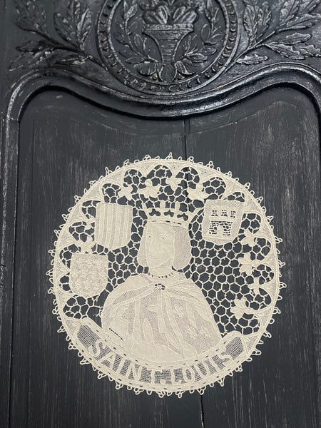 Antique Figurative Bobbin Lace Roundels Kings France: Late C18th Early C19th, Italy