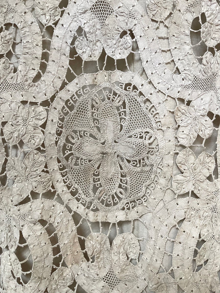 Early Antique Milanese Tape Lace Panel Handmade Collectable Italian Antique Lace: C18th Century, Milan, Italy