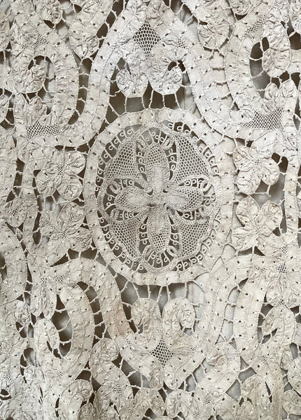 Early Antique Milanese Tape Lace Panel Handmade Collectable Italian Antique Lace: C18th Century, Milan, Italy
