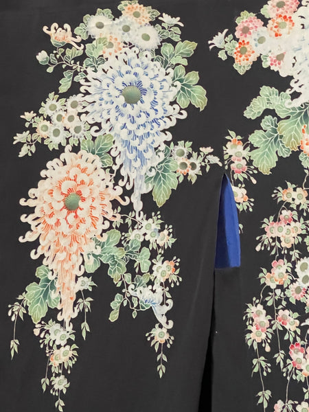 Reversible Hand Painted Silk Kimono with Flowers: C1920 Japan for export