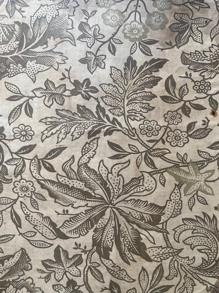 Antique Arts & Crafts Hand Block Printed Chintz Fragment: C1900 British