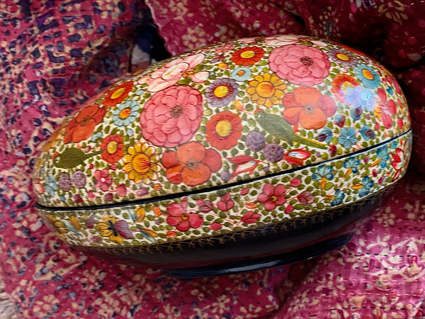 Hand Painted Antique Box Egg Shaped: C20th Kashmir, India