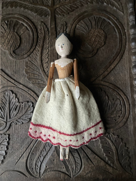 Antique Grodnertal Wooden Folk Art Peg Doll: C19th Germany