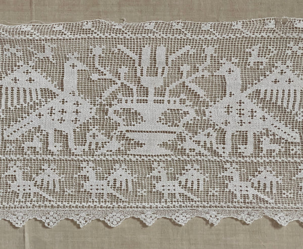 Untitled Antique Filet Lace Valance with Birds & Vases: C19th Europe