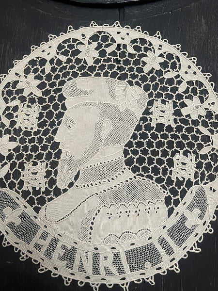 Antique Figurative Bobbin Lace Roundels Kings France: Late C18th Early C19th, Italy