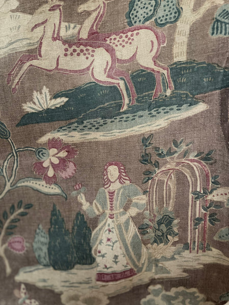 Antique Jacobean Revival Printed Linen Collectable Antique Textiles Design Inspiration Figurative Wallhanging. 83 x 73cm