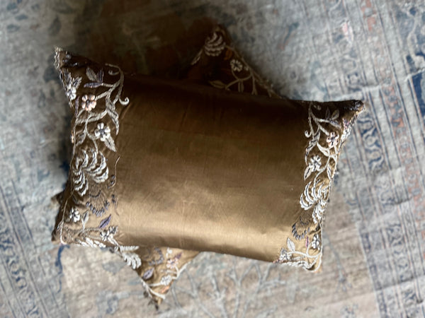 Antique Bespoke Silk Embroidered Zardozi Cushions Medium Size: C19th India