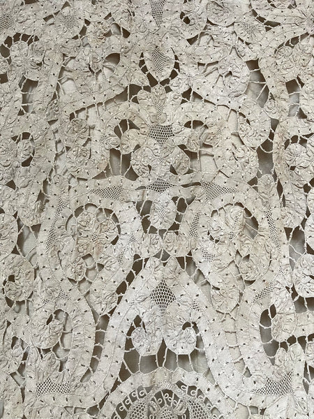 Early Antique Milanese Tape Lace Panel Handmade Collectable Italian Antique Lace: C18th Century, Milan, Italy