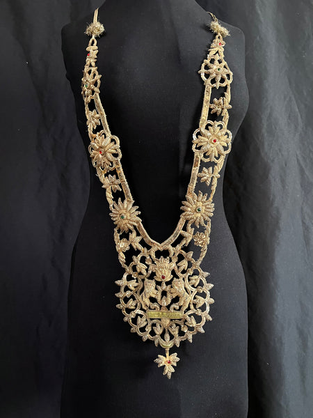 Antique Anglo India Zardozi Embroidered Heraldic Ceremonial Garland Necklace: C19th India