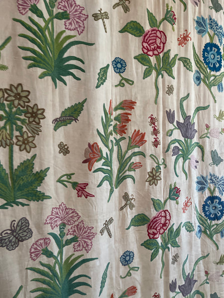 Vintage Jacobean Revival Crewelwork Embroidered Bedcover Quilt: C1970s Kashmir, India for export. 200cm x 220cm