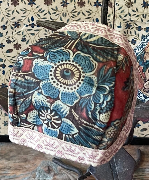 Antique Traditional Costume Block Print Child’s Bonnet: C19th Marken, Holland