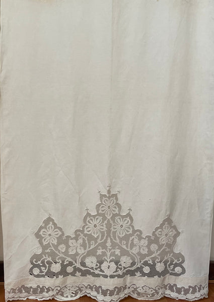 A Pair of Art Nouveau Cutwork and Embroidered Chateau Window Curtain Panels: C1900 France