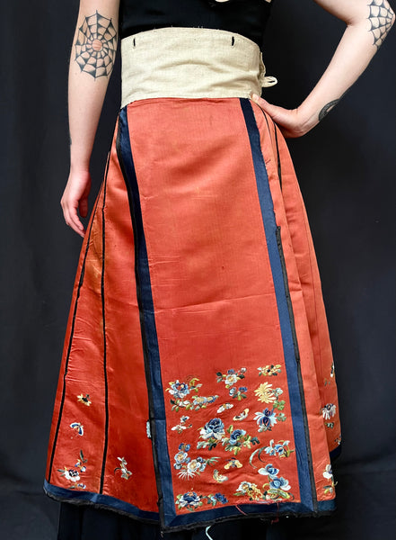 Antique Traditional Chinese Embroidered Silk Skirt : C1900 China