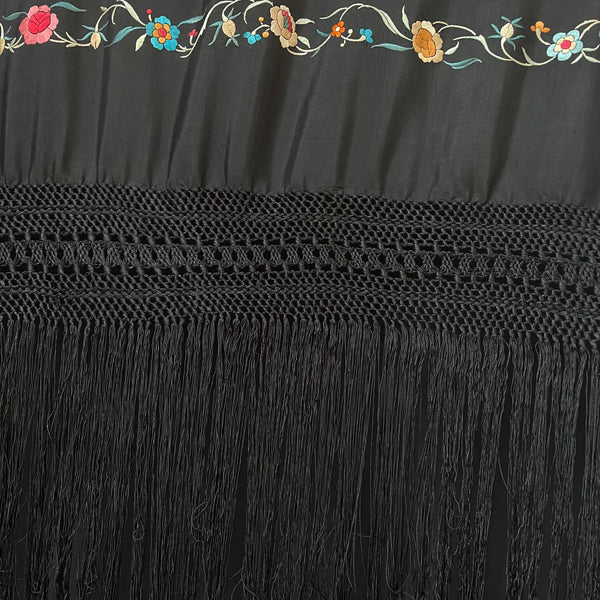 Antique Silk Embroidered Piano Shawl : C1920 Canton (for the European market)