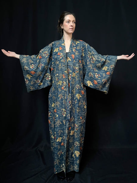 Traditional Silk Crêpe Kimono with Butterlies : C1900 Japan