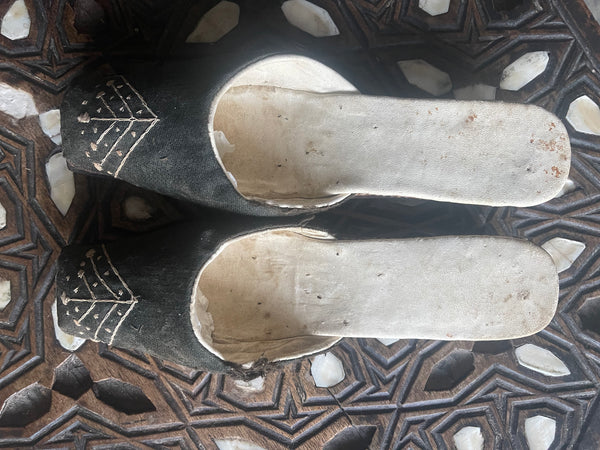 Antique Embroidered Shoes Mules: C1800 Asia